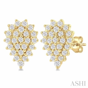 Effortless Look 1/5 Ctw Petite Pear Shape Round Cut Diamond Cluster Fashion Stud Earring in 10K Yellow Gold