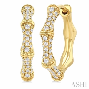 1/3 Ctw Petite Bamboo-Inspired Round Cut Diamond Fashion Huggies in 14K Yellow Gold Bridal Collection Essential Pair