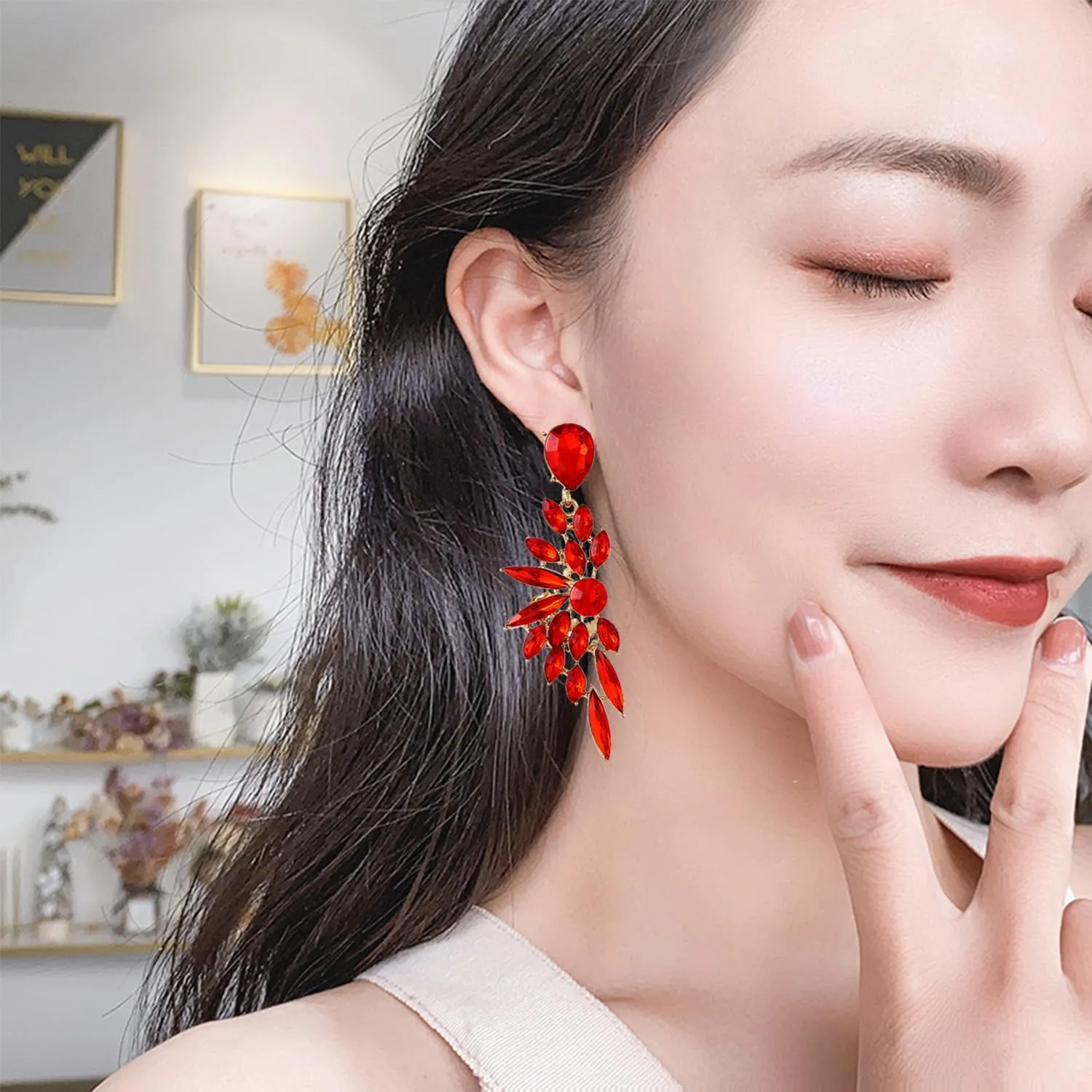 Rhinestone Statement Earrings for Women Cluster Crystal Drop Dangle Earrings Chandelier Earrings Dangling Prom Earrings Wedding Bridal Earrings for Women