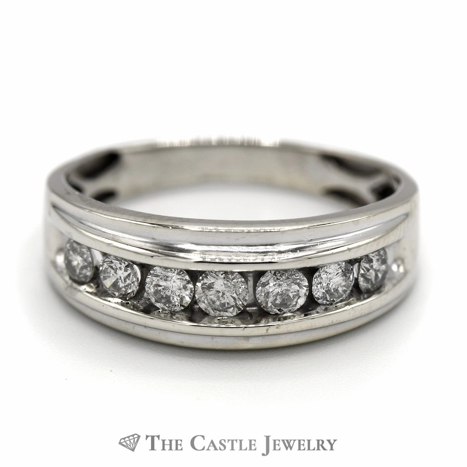 Gentle Detail Men's Nick Set 7 Round Diamond Band in 10k White Gold