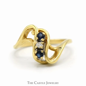 Winter Look Round Sapphire & Diamond Open Swirl Designed Ring in 14k Yellow Gold