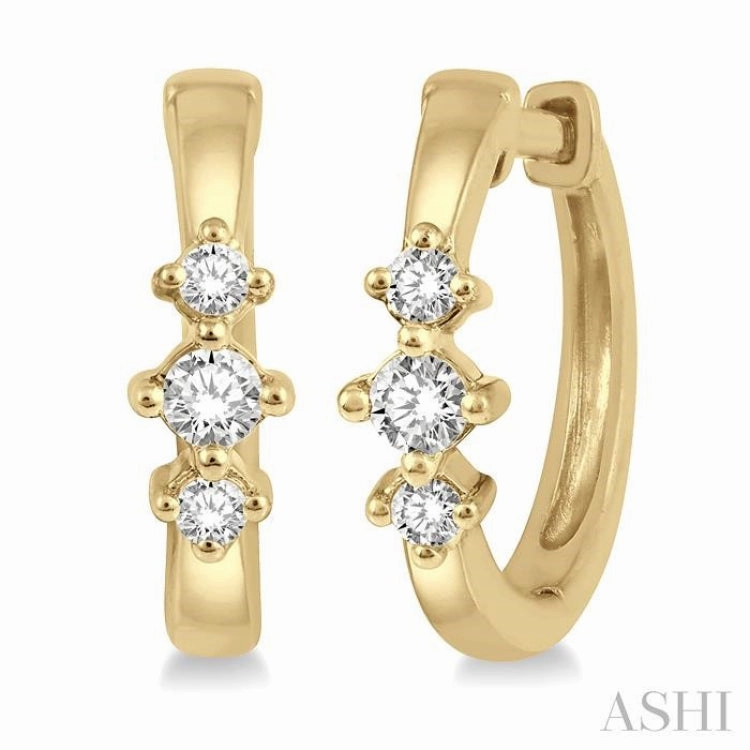 1/6 Ctw Three Stone Round Cut Diamond Huggie Petite Earrings in 10K Yellow Gold Classic Charm