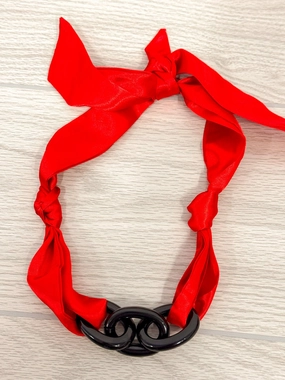 Red And Black Linked Scarf Necklace Best Style Caring Accent