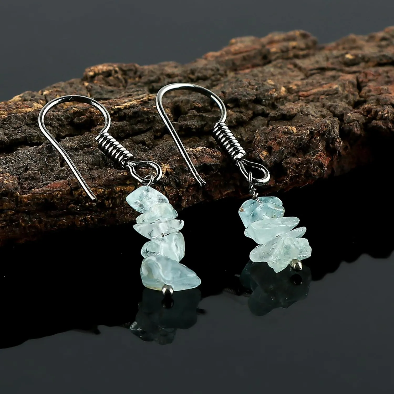 Thecraftman Natural Aquamarine Chips Earrings for Women, Yoga Jewelry, Meditation Earring, Crystals Earring, Raw Gemstone, Energy Healing Crystals, Birthday Gift for Her, Gemstone Jewelry (Aquamarine)