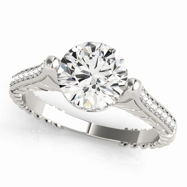 Vintage 1 CT Round Diamond Engagement Ring Traditional Ornament