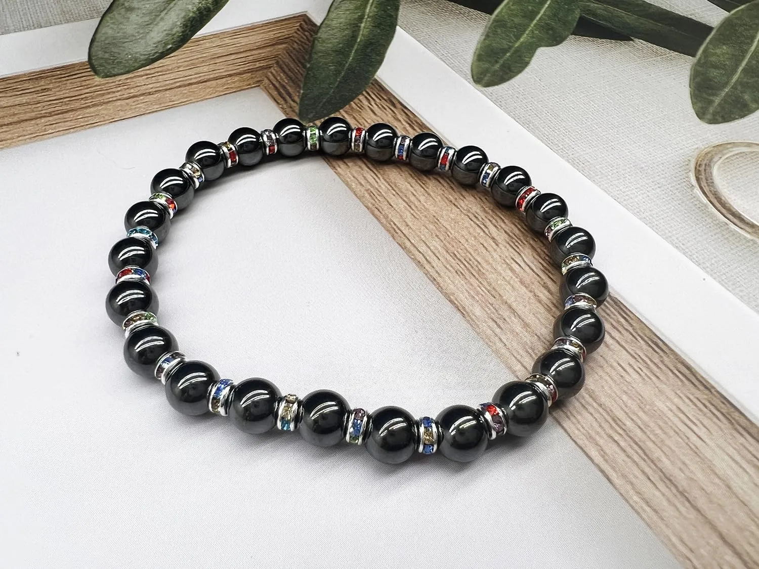 Women's Magnetic Bracelet，Hematite Bracelets，Magnetic Bracelets With Zirconia,Handmade Stretch Magnetic Bracelet，Eliminates static electricity. (Color Zirconia，8MM)