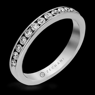 Ornate Memento Outdoor Look ZR13 Anniversary Ring in 14k Gold with Diamonds